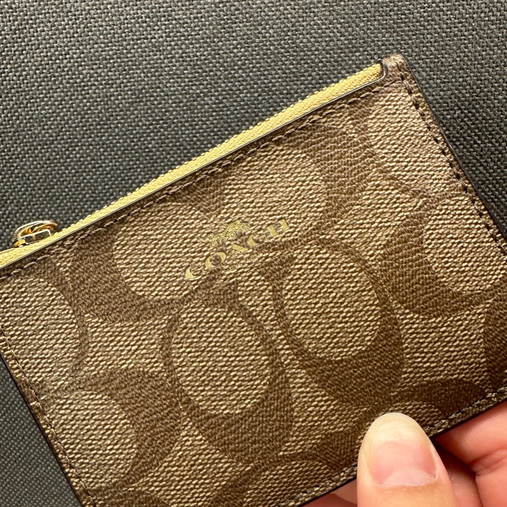 NWT! RARE! Coach F16107 Signature Mini Skinny ID Case IM/Khaki/Sunflower Women - Picture 2 of 8